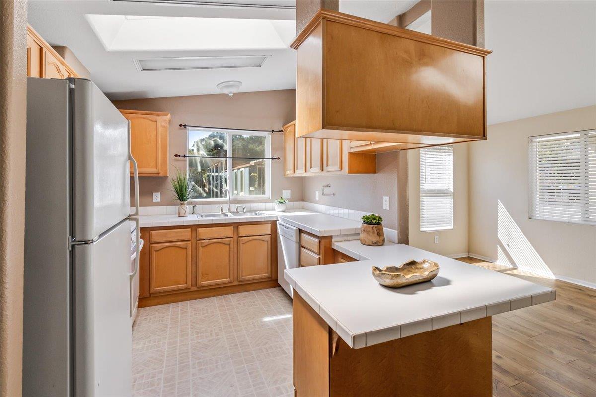 3060 Porter Street Unit: 27