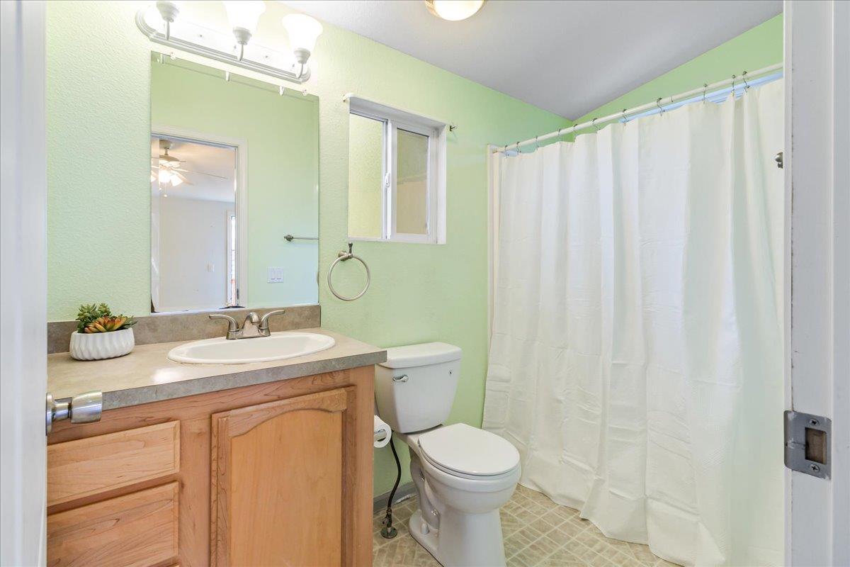 3060 Porter Street Unit: 27
