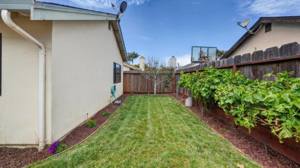 232 W Alvin DR