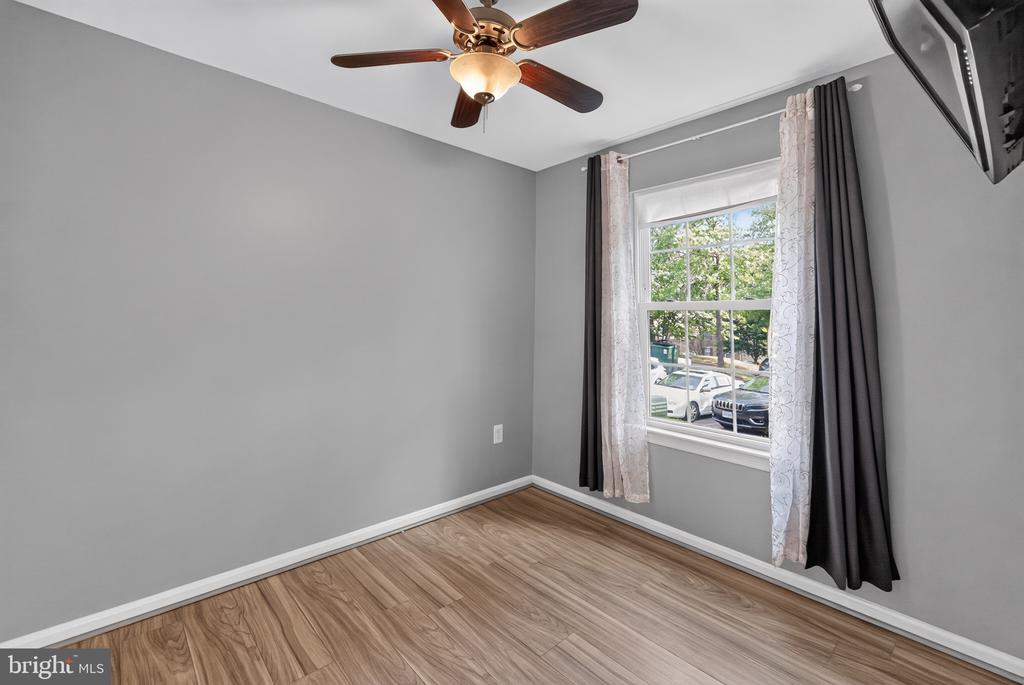 20220 SHIPLEY TERRACE Unit: 102