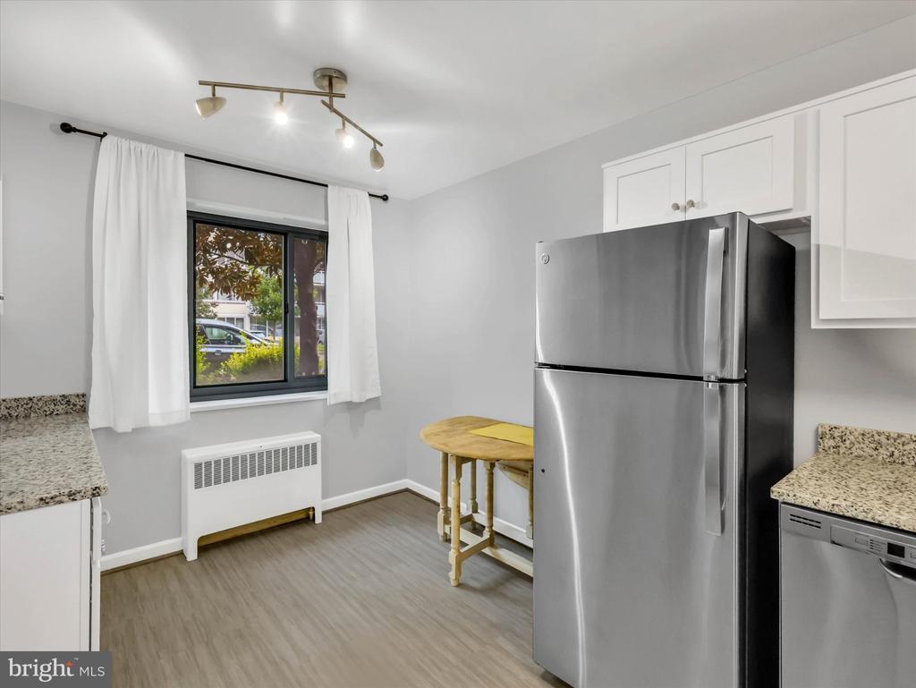 1200 S ARLINGTON RIDGE ROAD Unit: 316