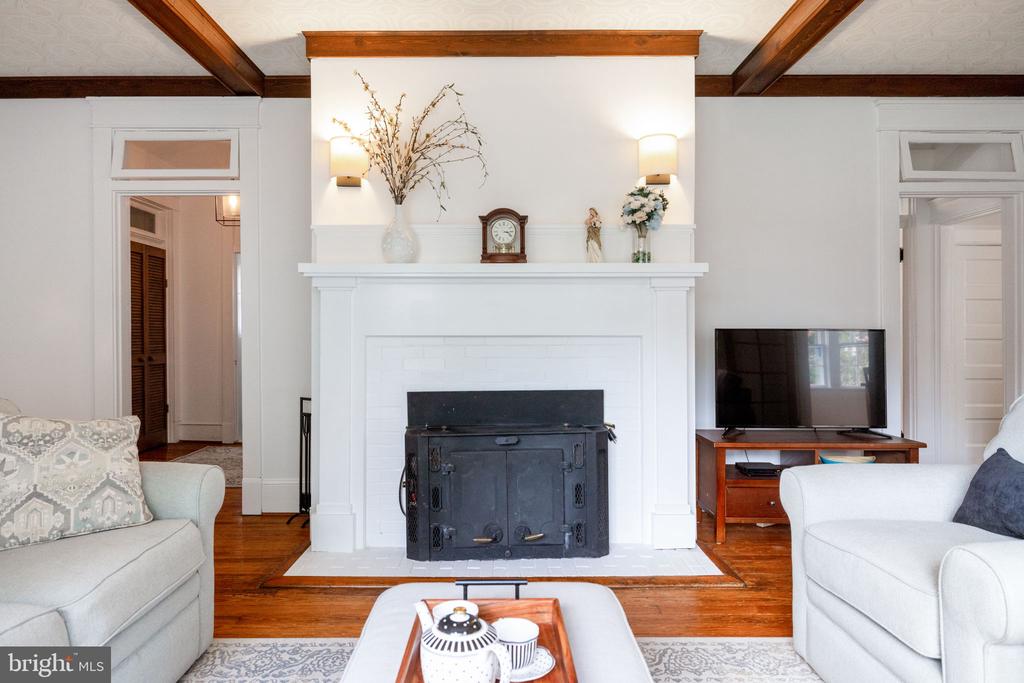 8145 Sperryville Pike