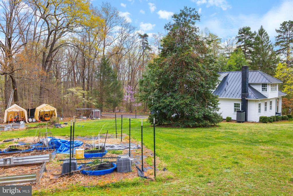 8145 Sperryville Pike