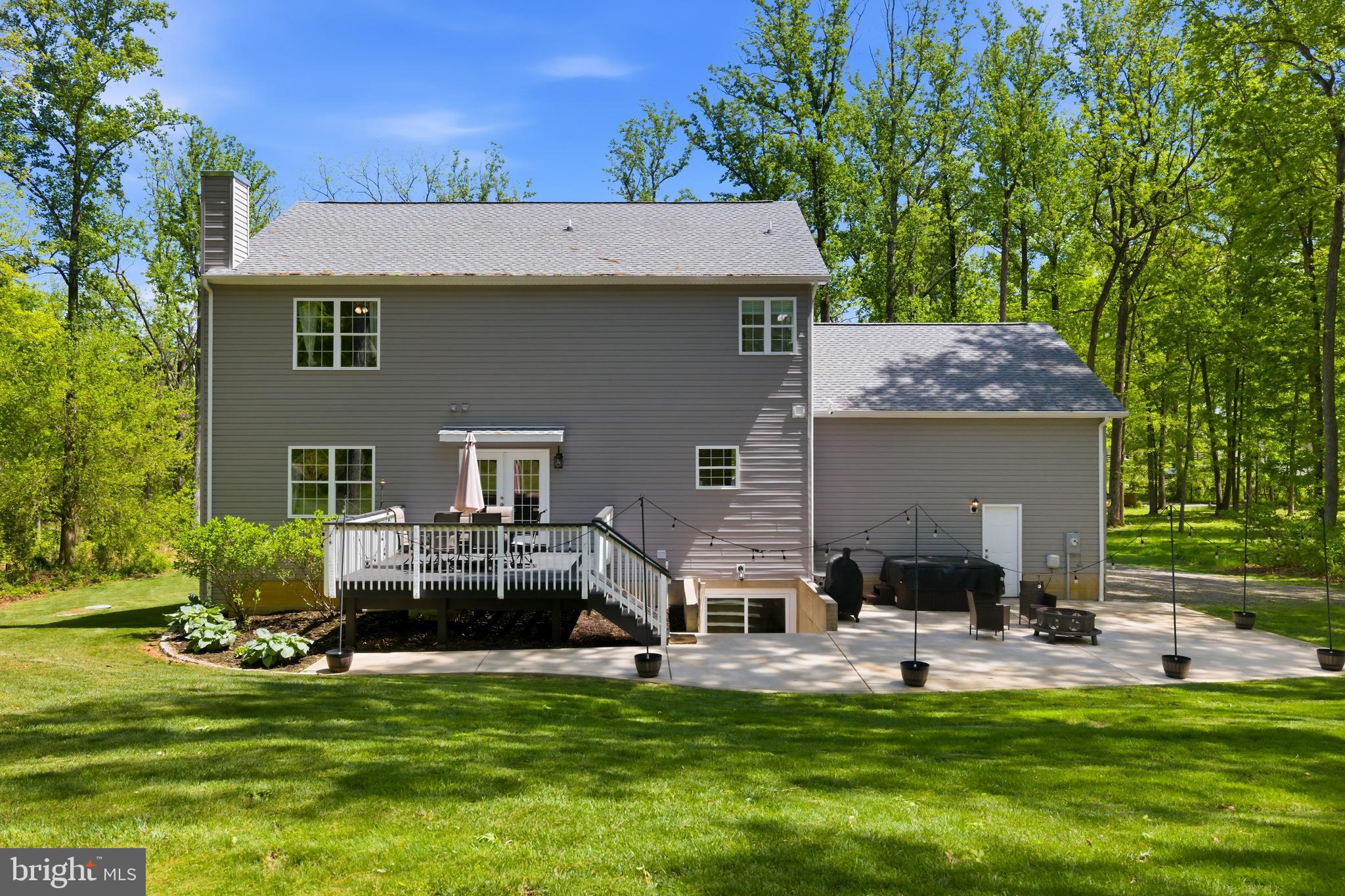 6324 VINT HILL ROAD