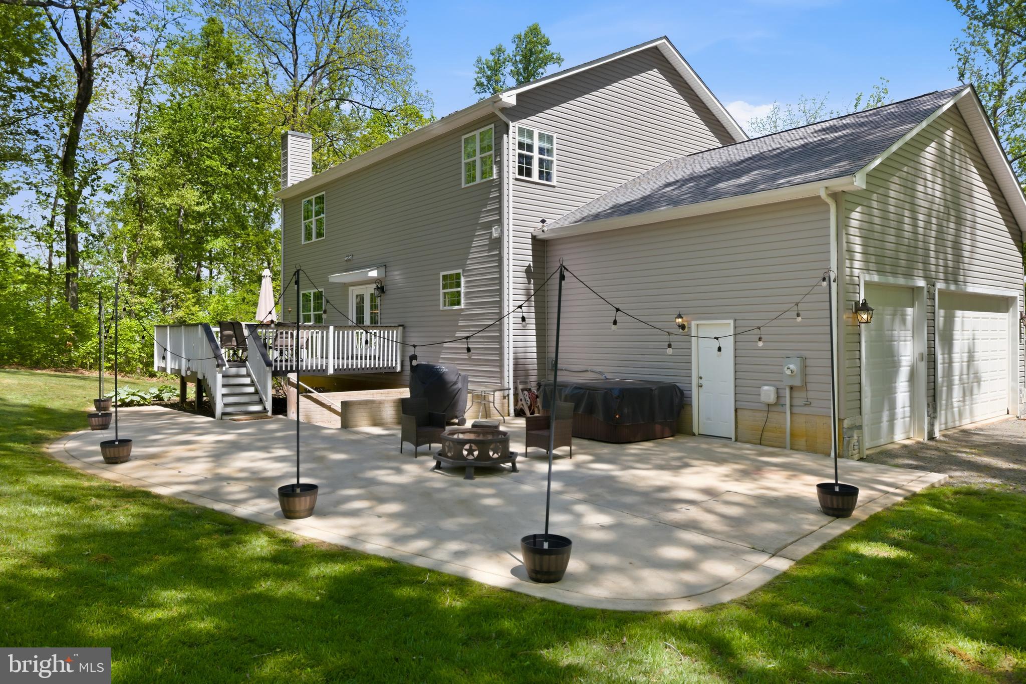 6324 VINT HILL ROAD