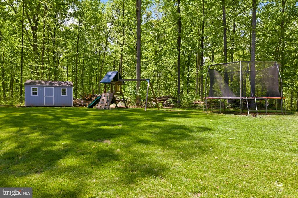 6324 VINT HILL ROAD