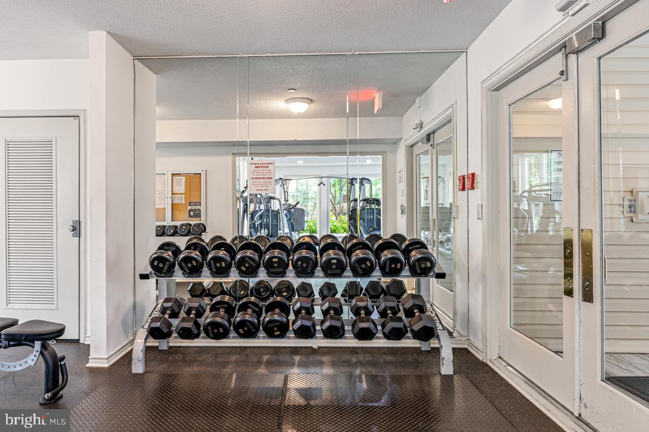 1504 LINCOLN WAY Unit: 209