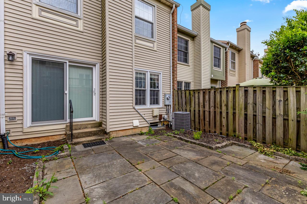 6567 Bermuda Green Ct