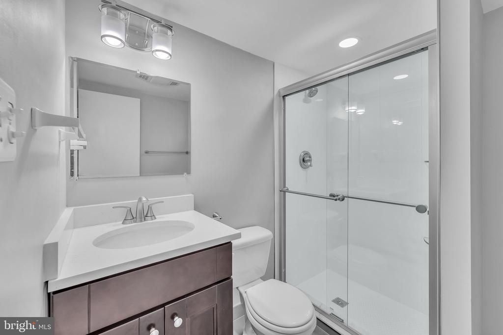 7908 JANSEN DR