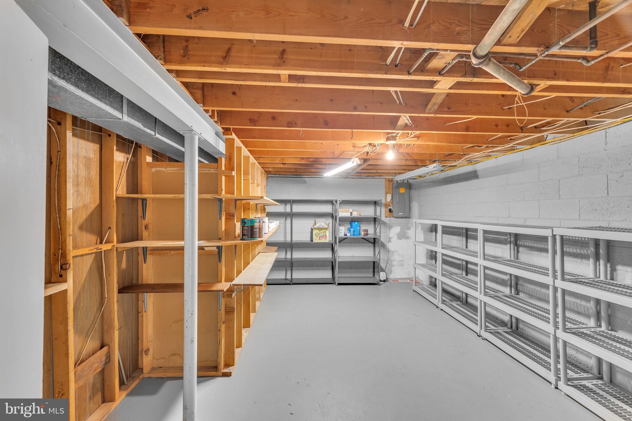 7908 JANSEN DR