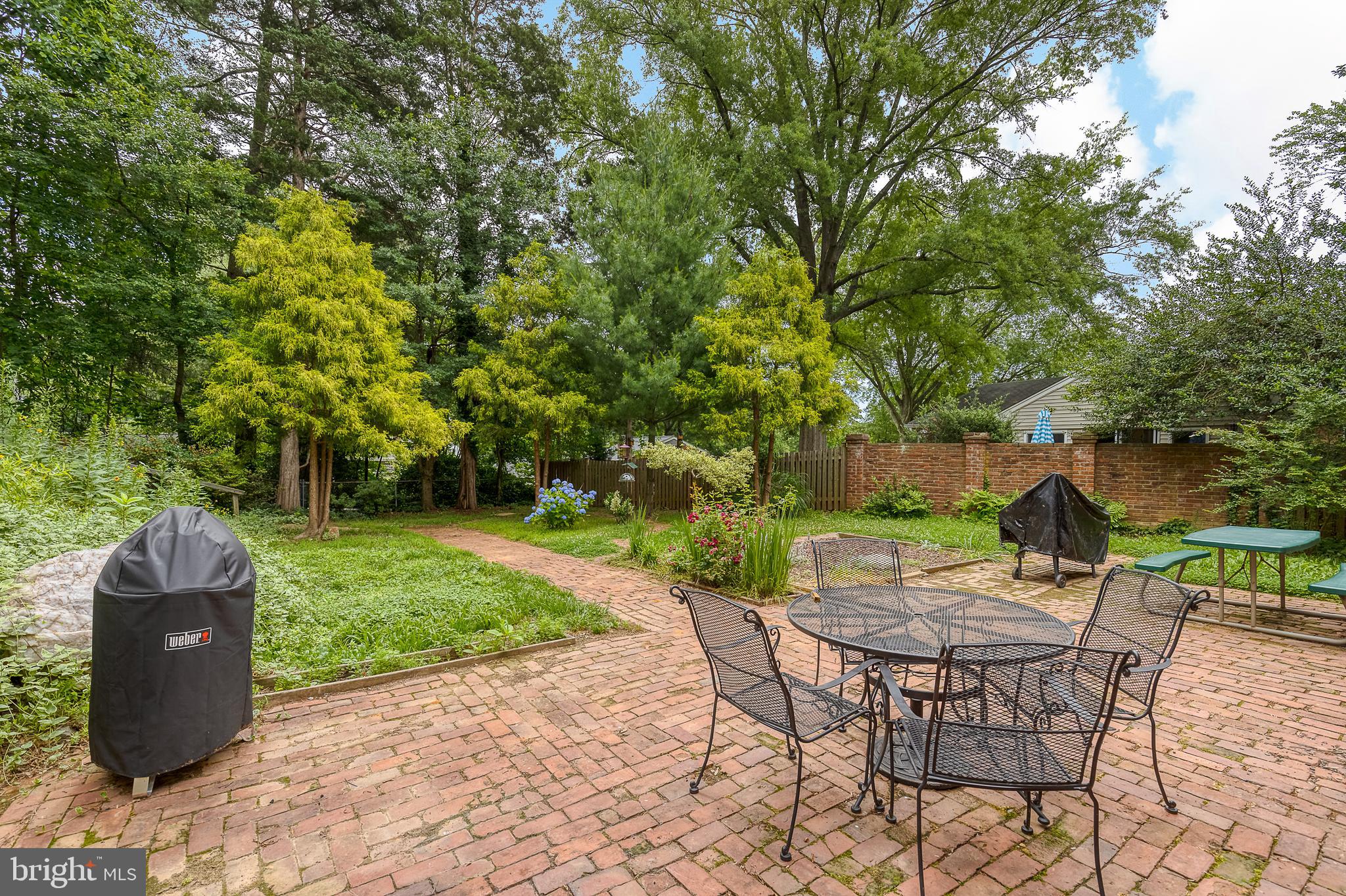 7908 JANSEN DR