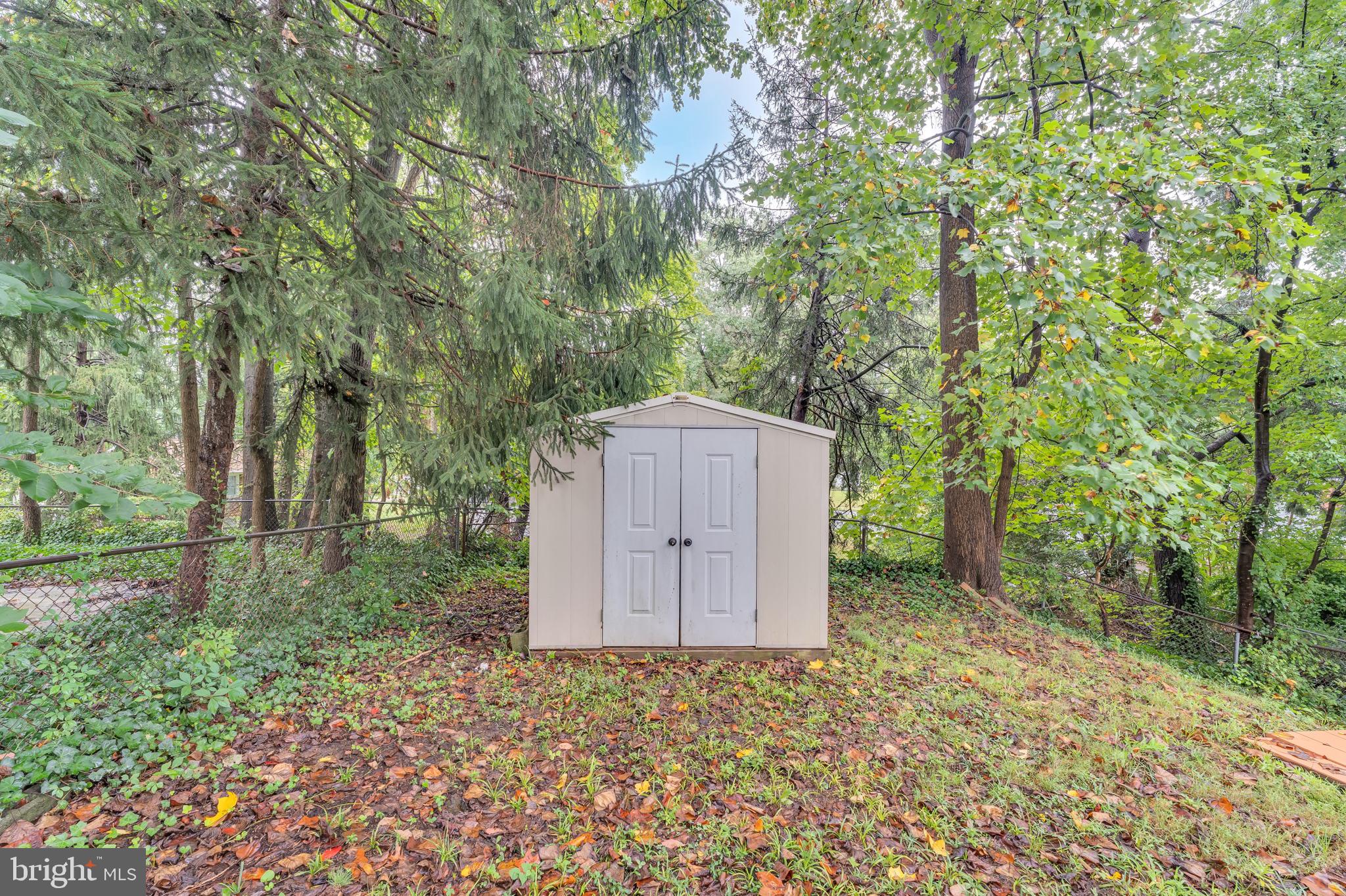 7908 JANSEN DR