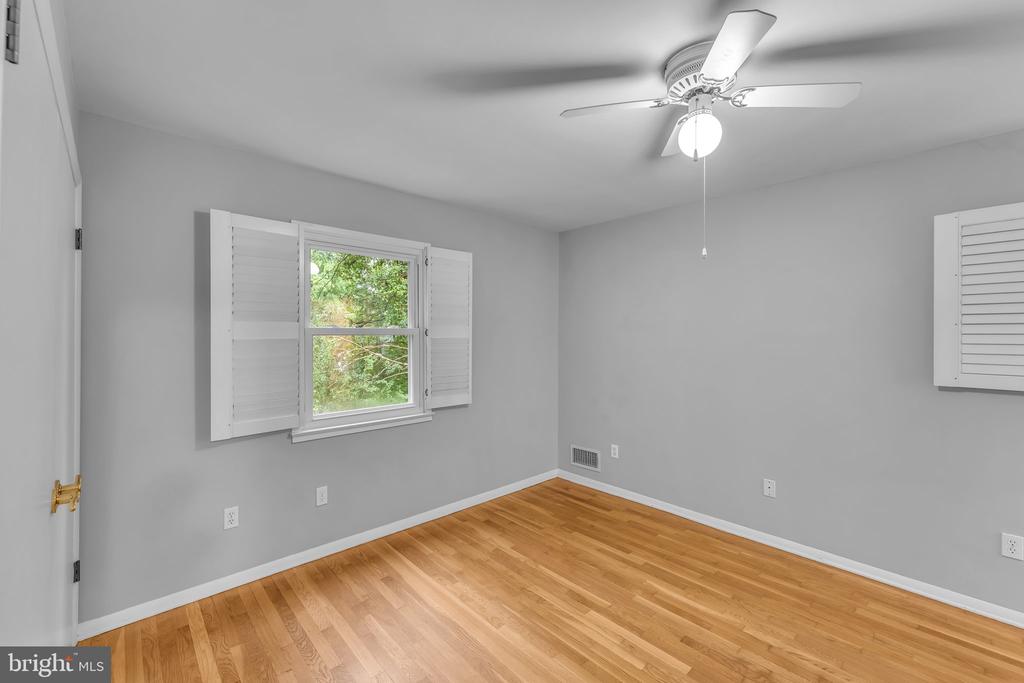 7908 JANSEN DR