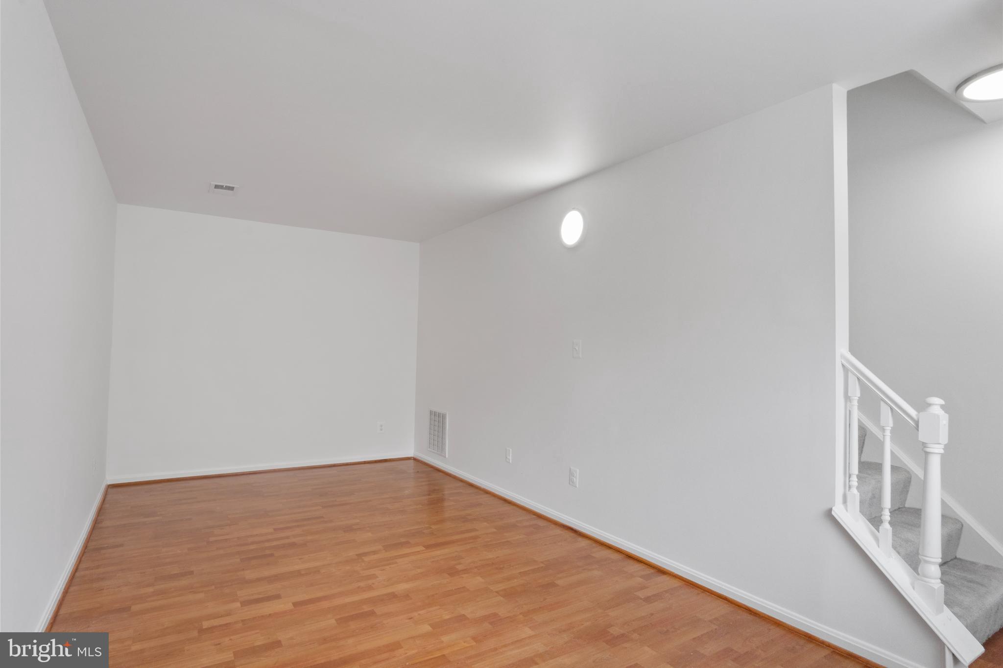 9562 Hagel Cir #13/B