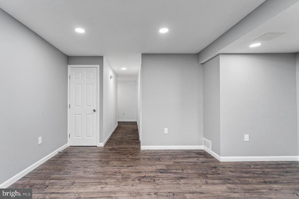 3044 MADDEN COURT