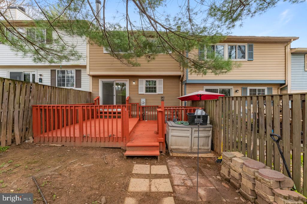11562 IVY BUSH COURT