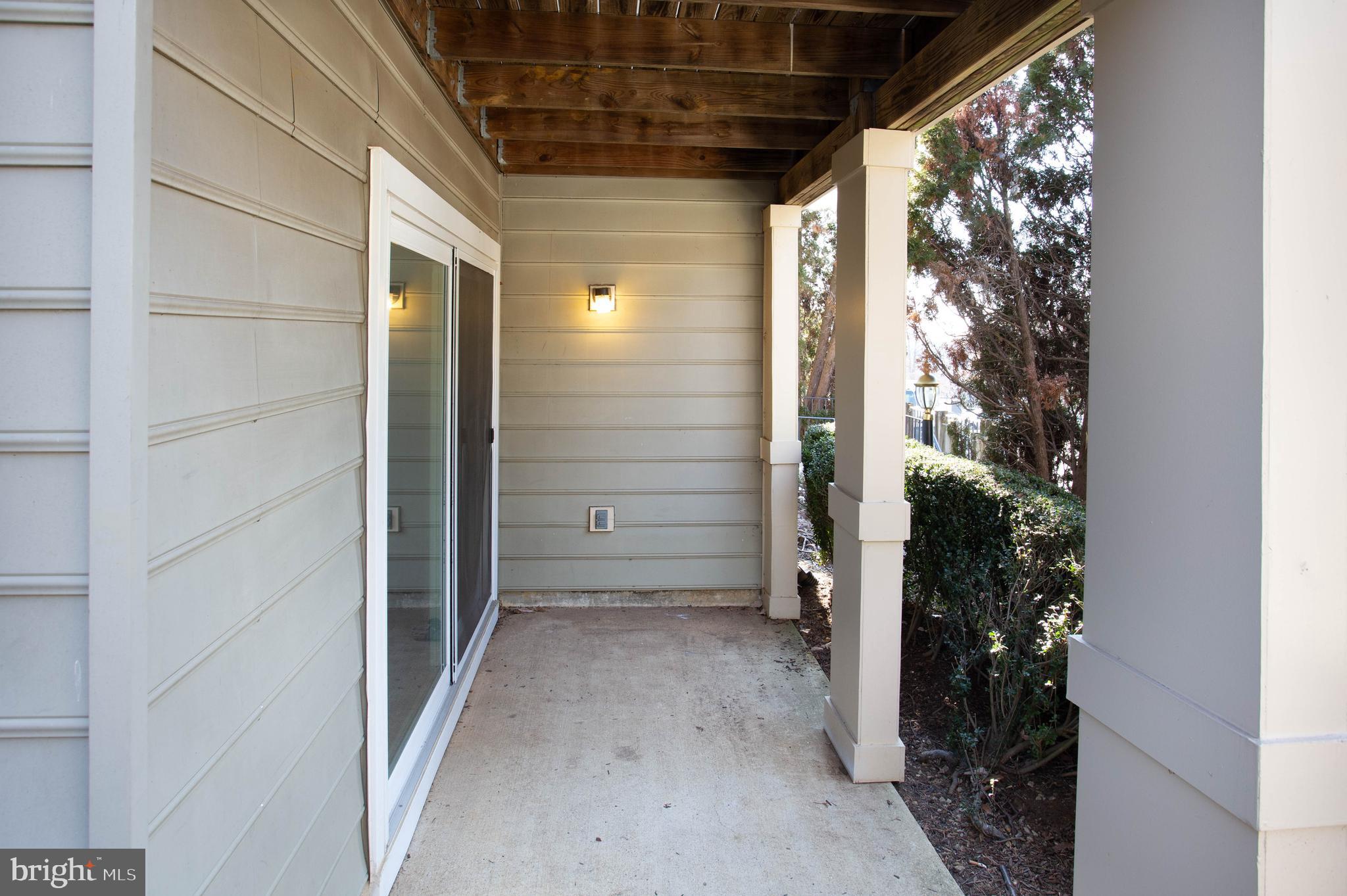 1049 GARDENVIEW LOOP #201