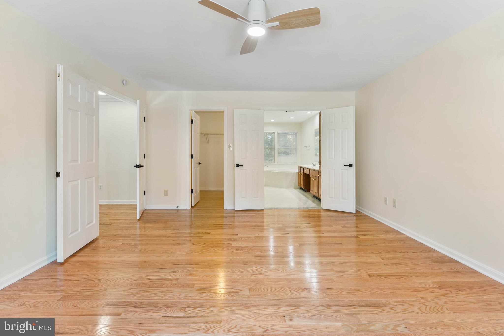 8135 CANCUN COURT
