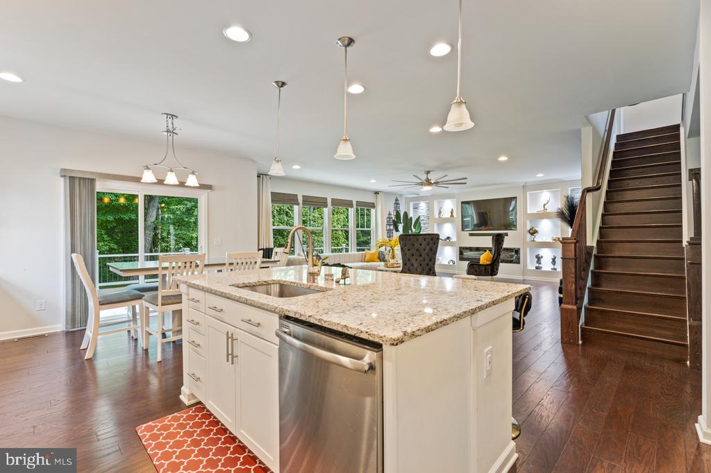 11408 LORDS LN
