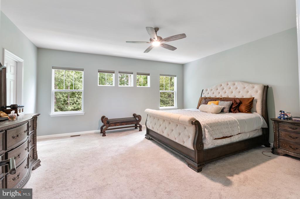 11408 LORDS LN
