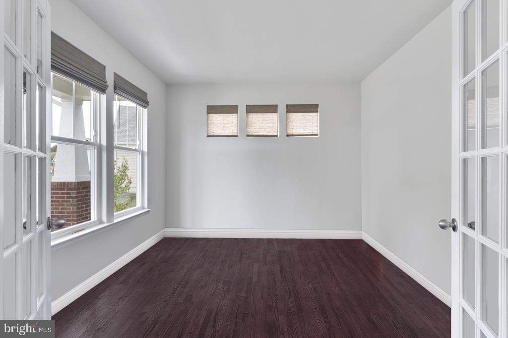 11408 LORDS LN
