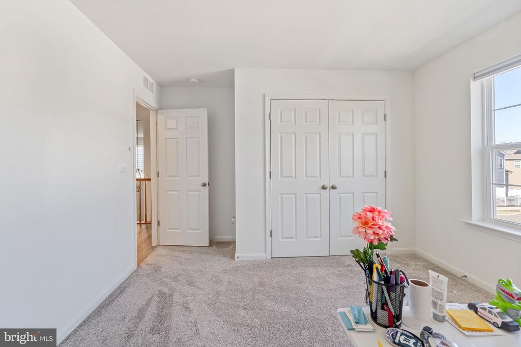 5402 REDGUM LANE