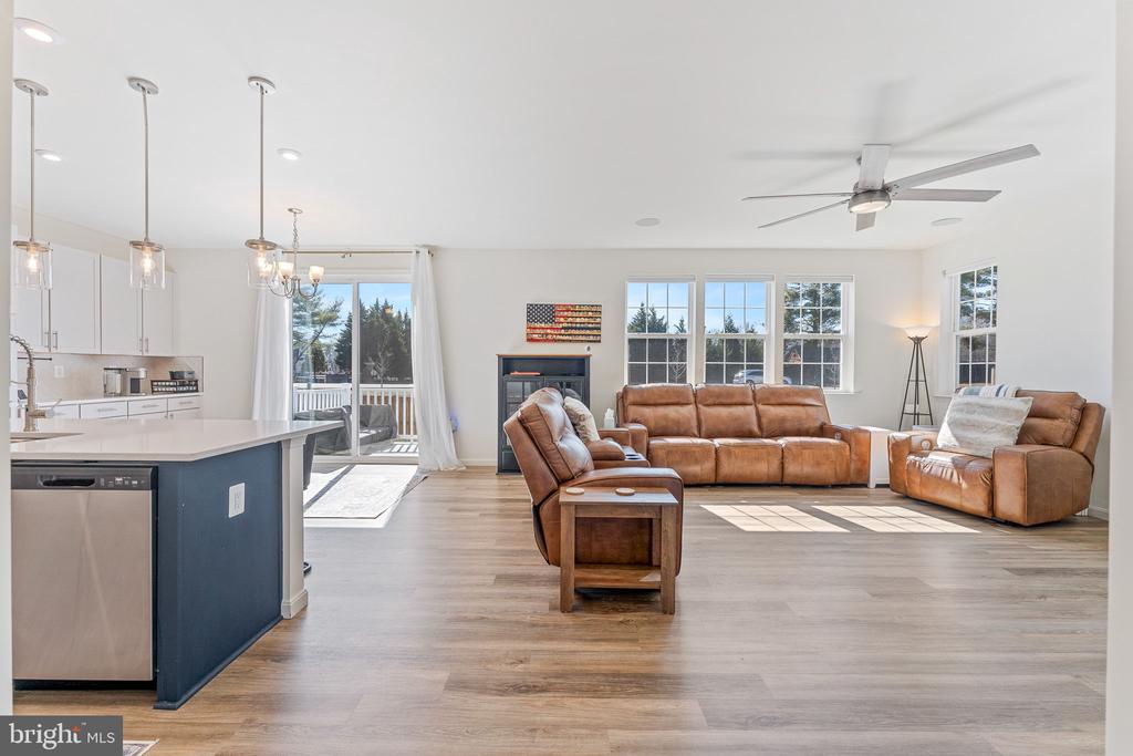 5402 REDGUM LANE