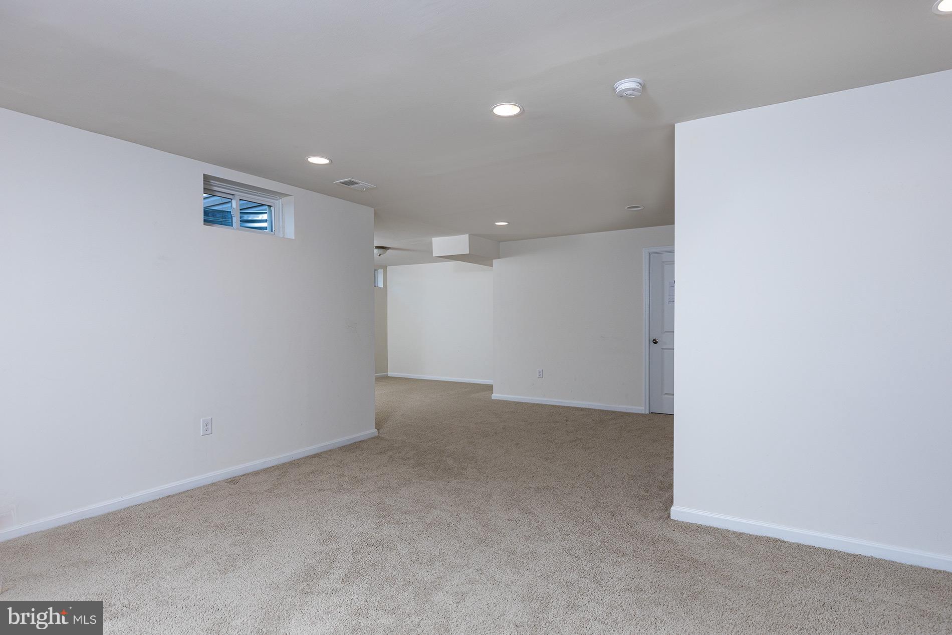 61 Bayside DRIVE