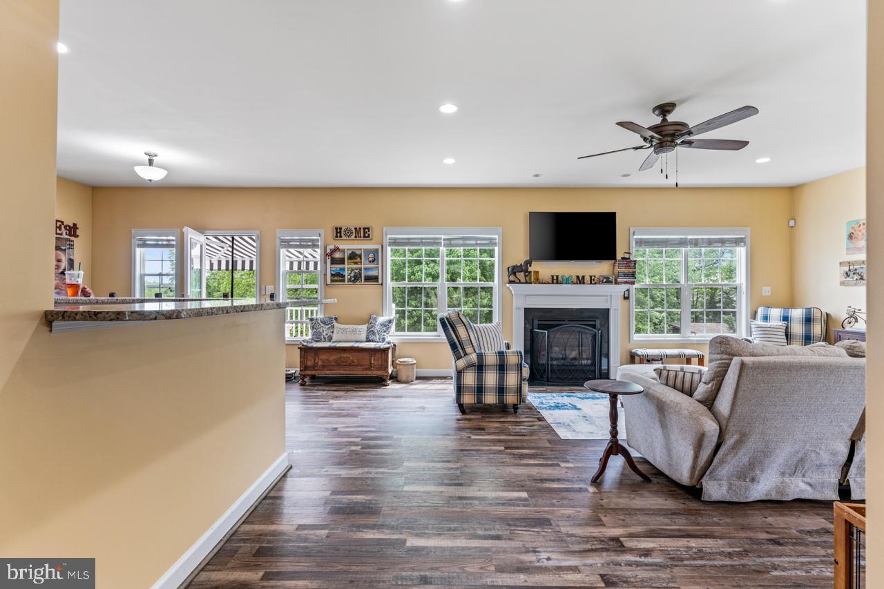 5 Gabriels Ln