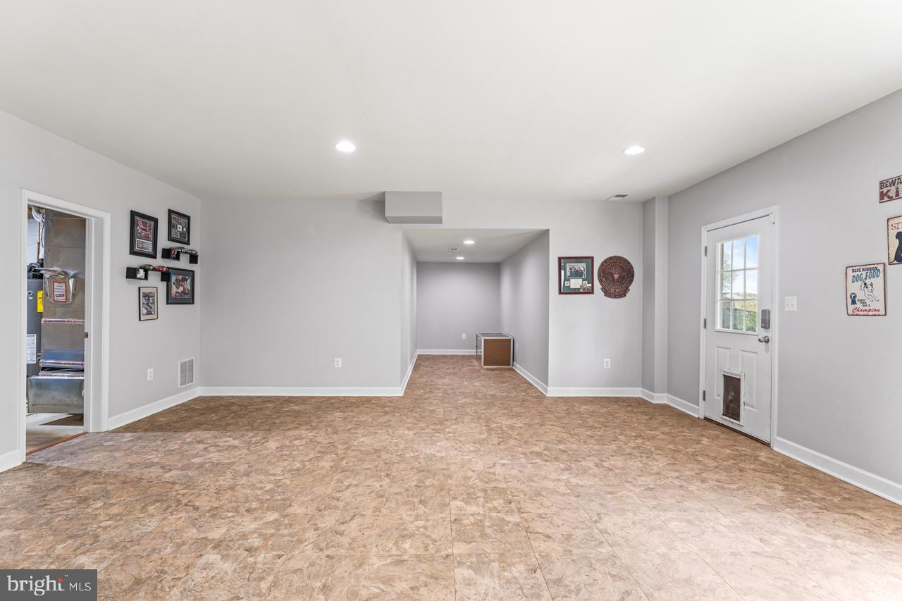 5 Gabriels Ln