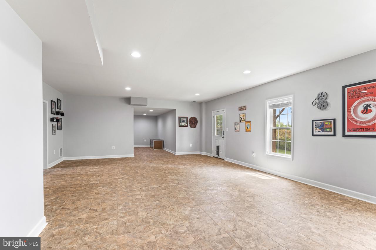 5 Gabriels Ln