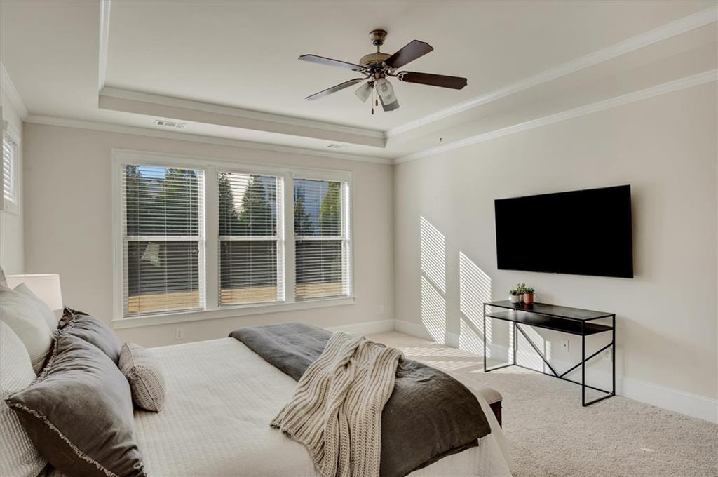 6670 Yellow Birch Street