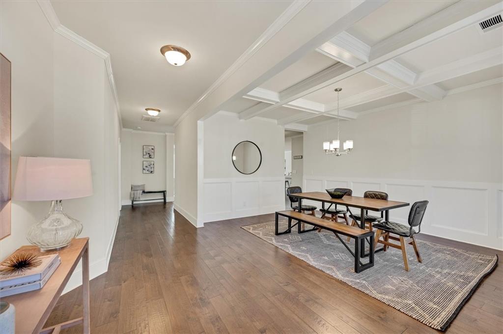 6670 Yellow Birch Street