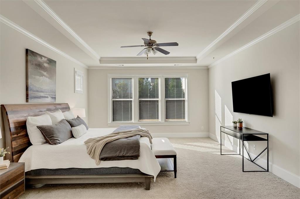 6670 Yellow Birch Street