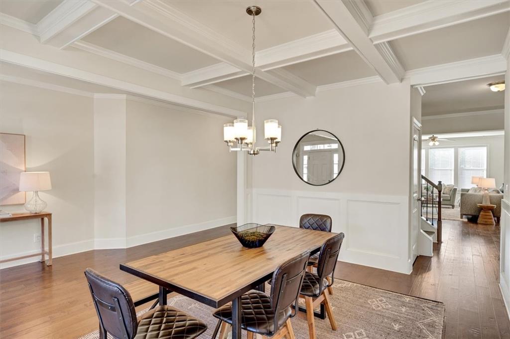 6670 Yellow Birch Street