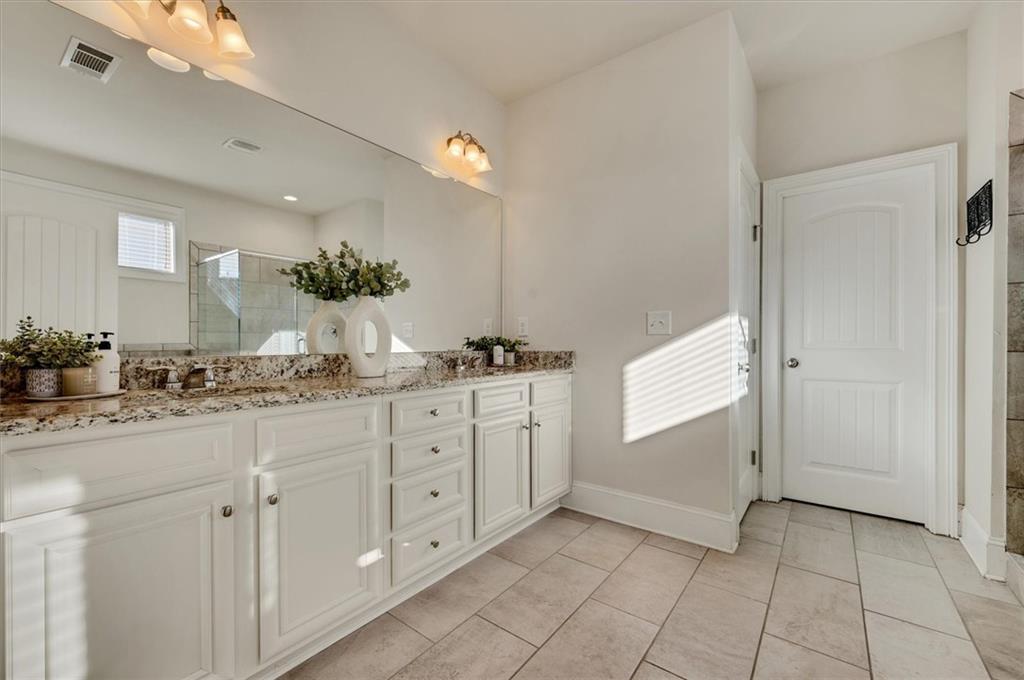 6670 Yellow Birch Street