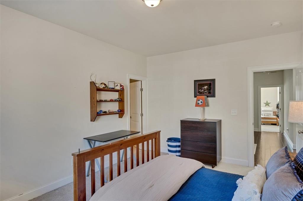 6670 Yellow Birch Street