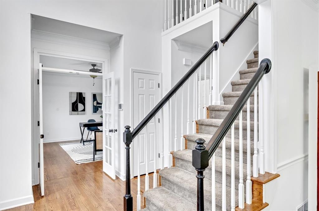 455 Dunhill View Court