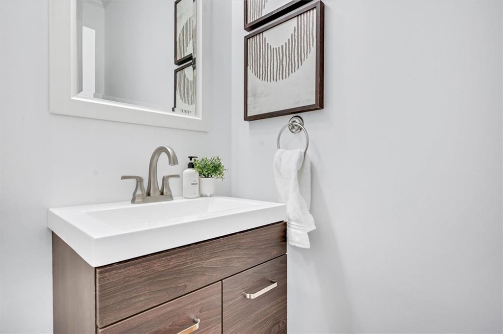 455 Dunhill View Court