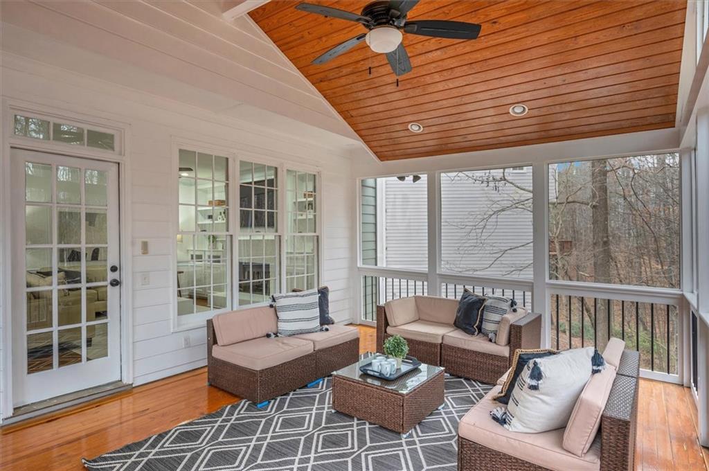 455 Dunhill View Court