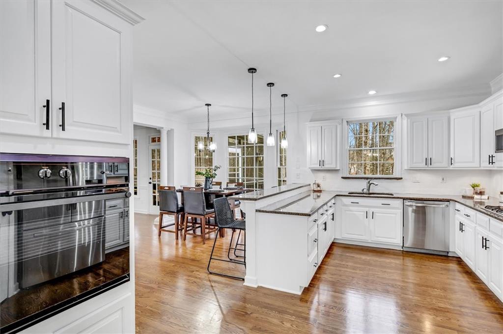 455 Dunhill View Court