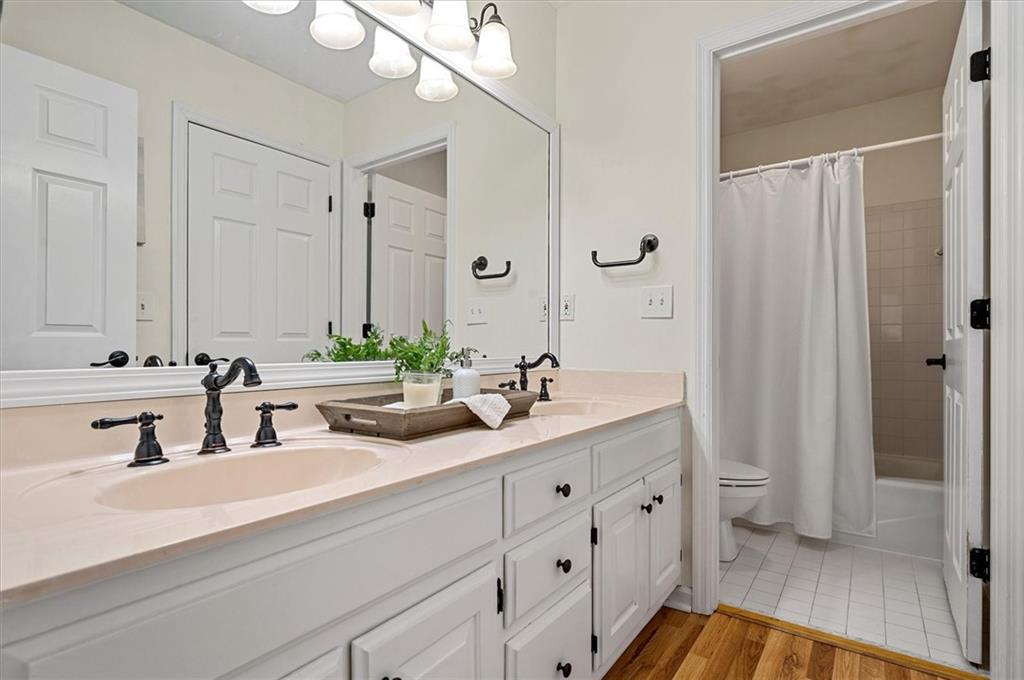 645 Kensington Farms Drive