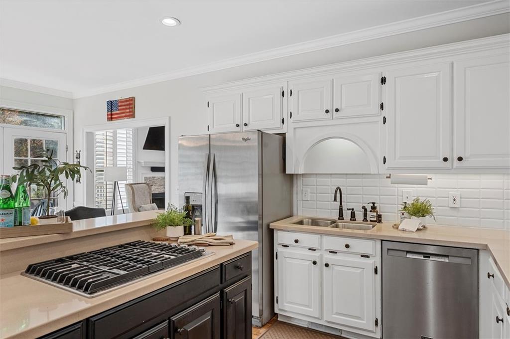 645 Kensington Farms Drive