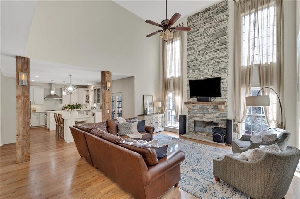 12325 Clairmonte Avenue