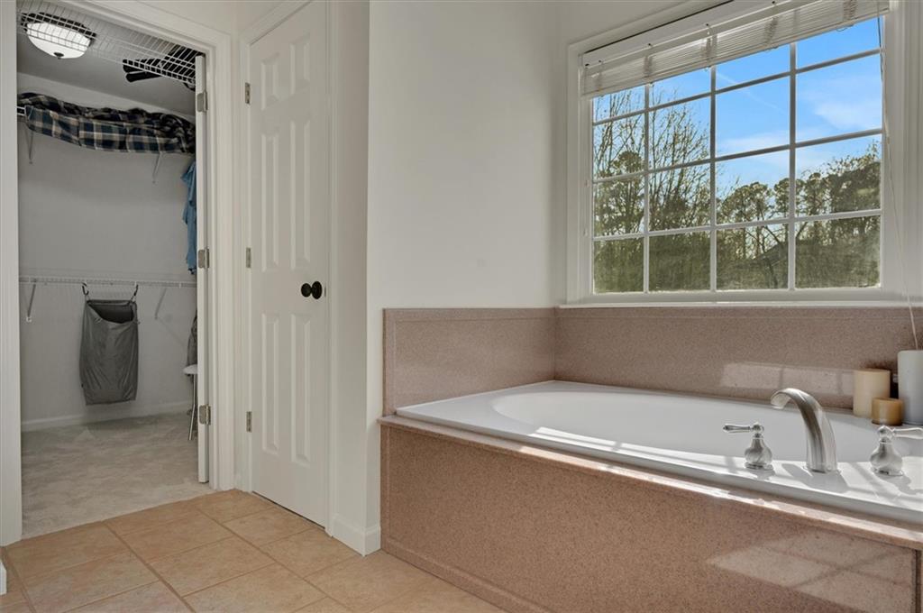 12325 Clairmonte Avenue