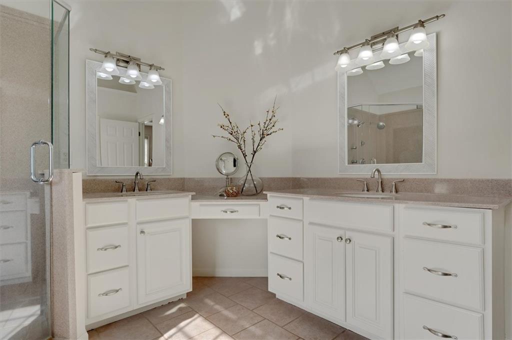 12325 Clairmonte Avenue