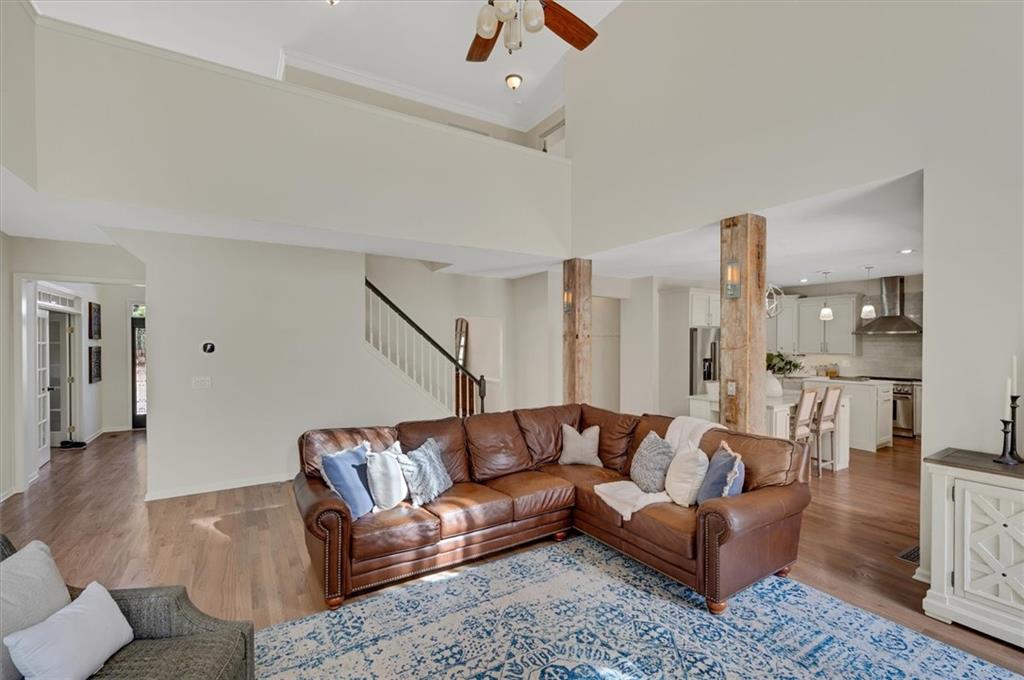 12325 Clairmonte Avenue