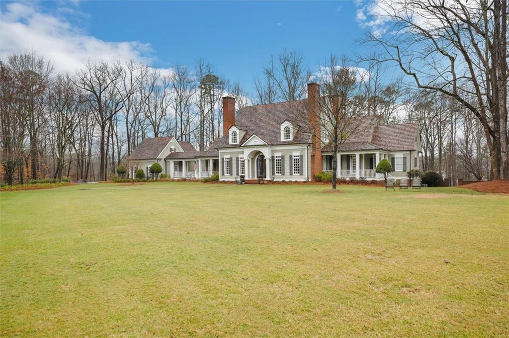 2000 Long Hollow Lane