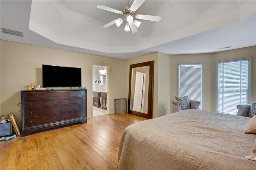 5105 Jonquilla Drive