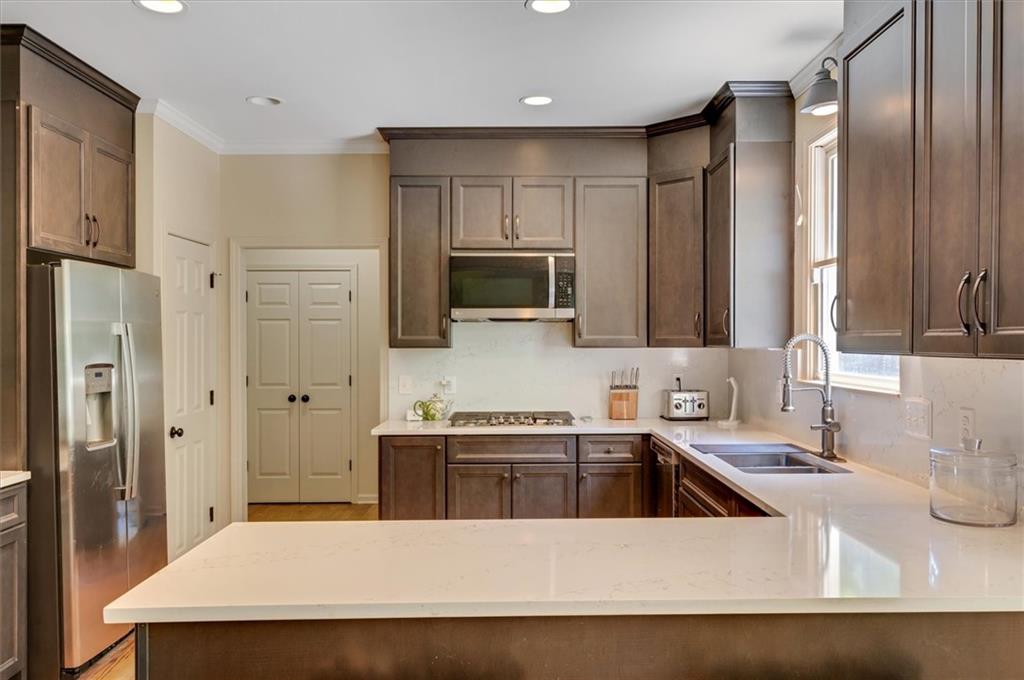 5105 Jonquilla Drive